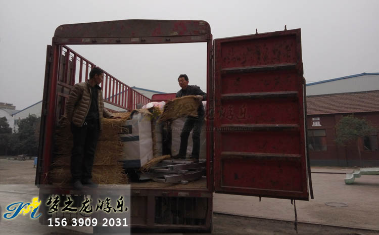 電瓶碰碰車，和諧號軌道小火車發(fā)貨